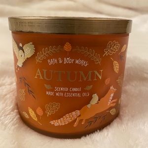 Bath & Body Works- Autumn Candle 3 Wick